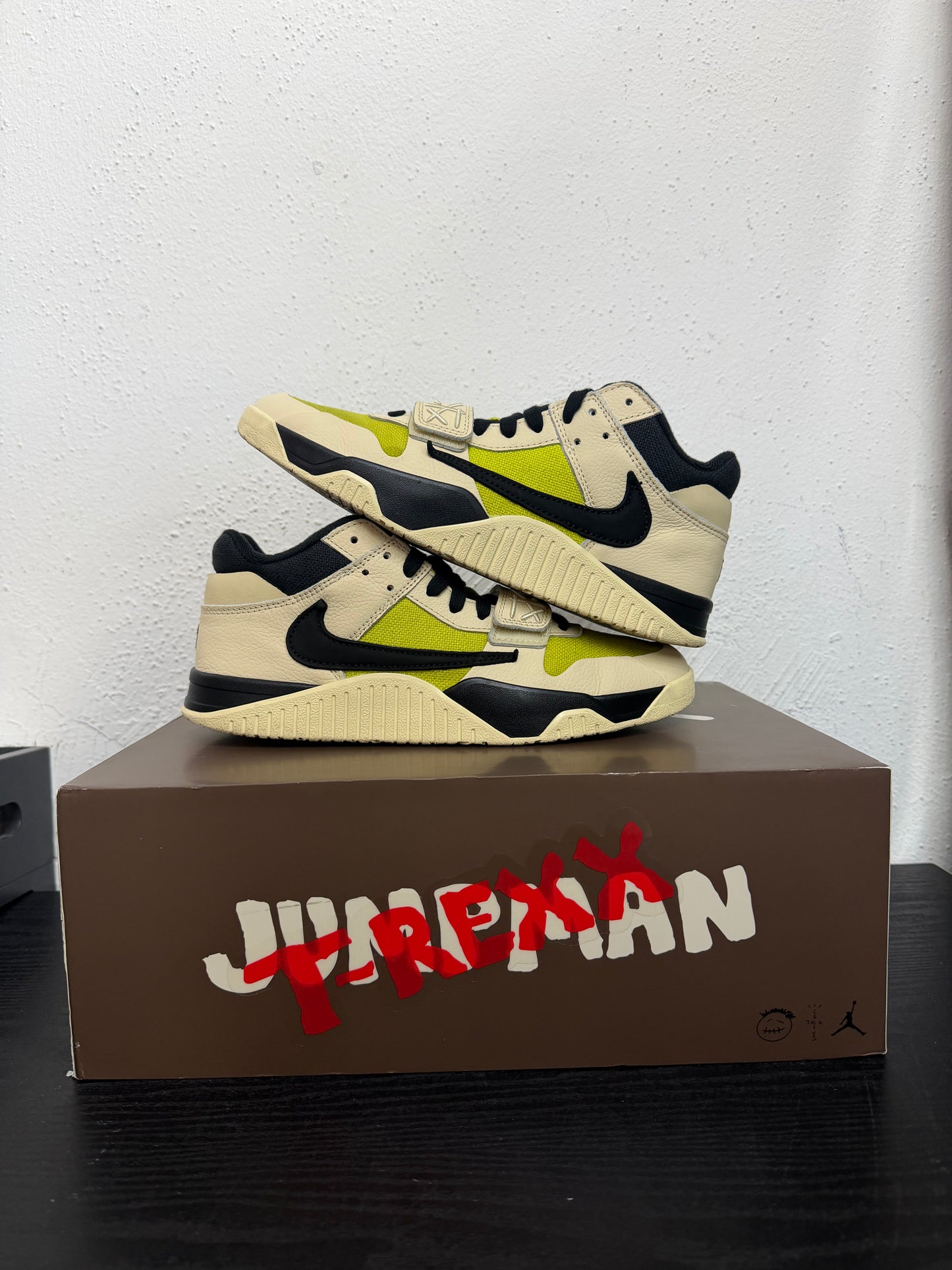 JORDAN JUMPMAN JACK TR BRIGHT CACTUS (USED)