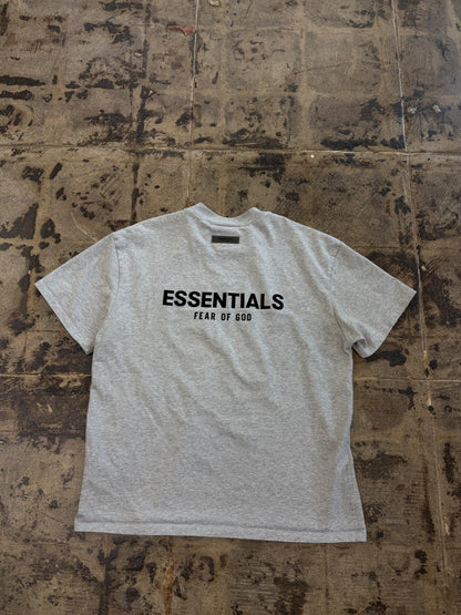 ESSENTIAL LIGHT HEATHER GREY TEE (USED)