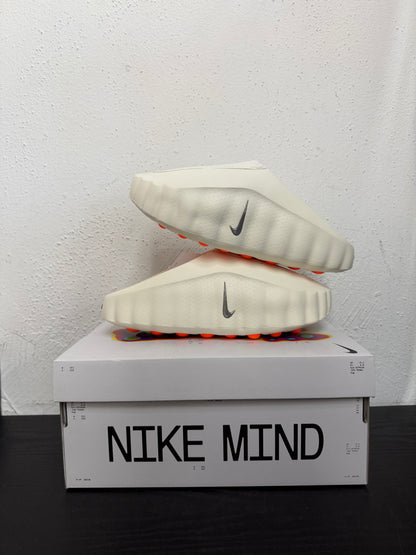 NIKE MIND 001 SLIDE SAIL
