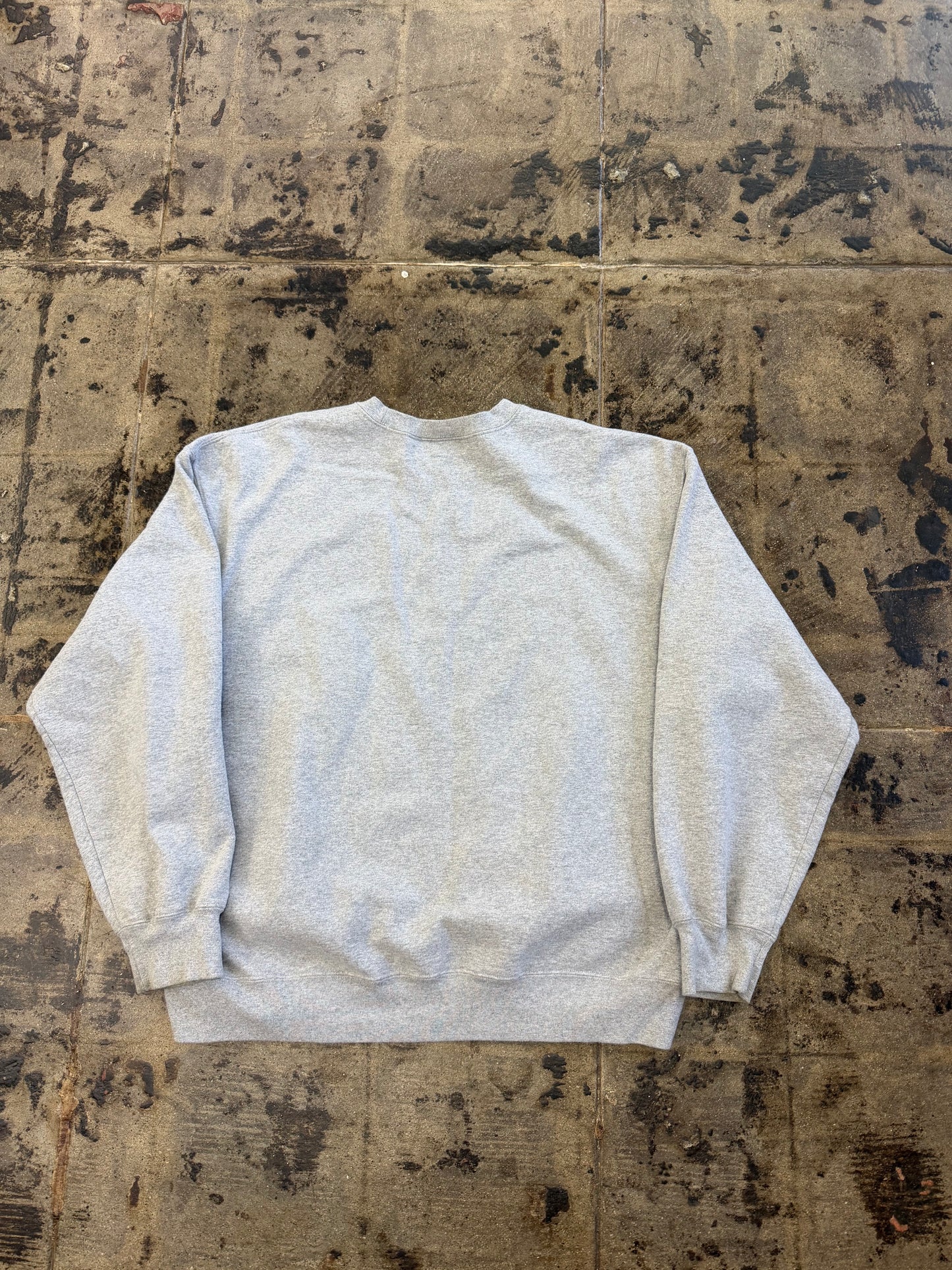 SUPREME GREY ESTABLISHED CREWNECK (USED)