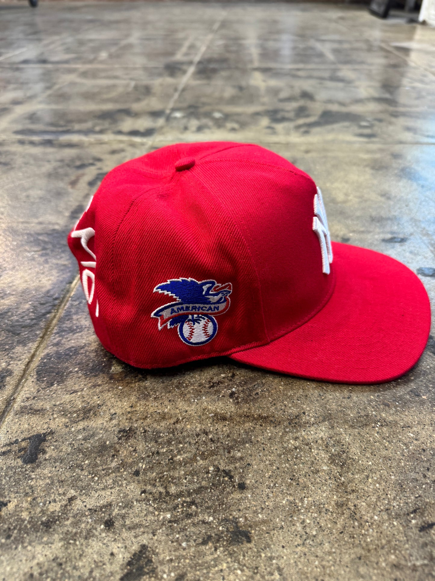 SUPREME YANKEES 5 PANEL RED SNAP BACK