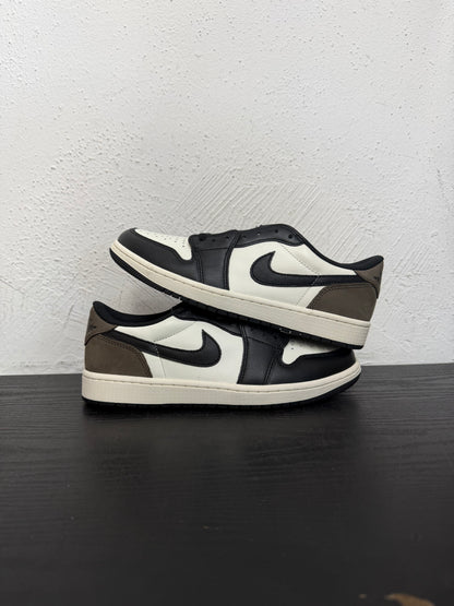 JORDAN 1 LOW MOCHA (NB)