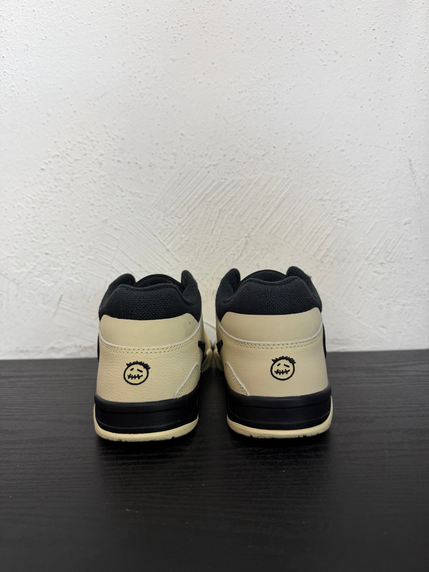 JORDAN JUMPMAN JACK TRAVIS SCOTT BRIGHT CACTUS (NB)