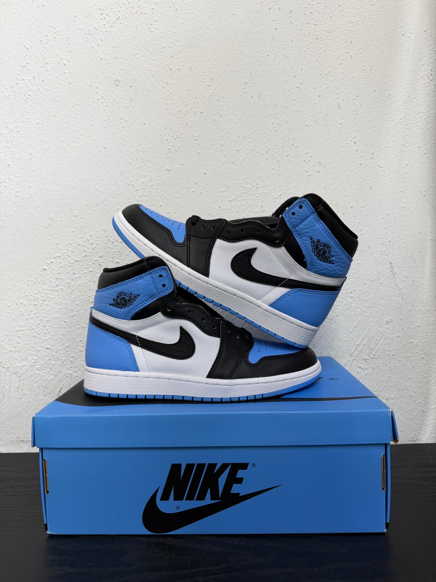 JORDAN 1 UNC TOE