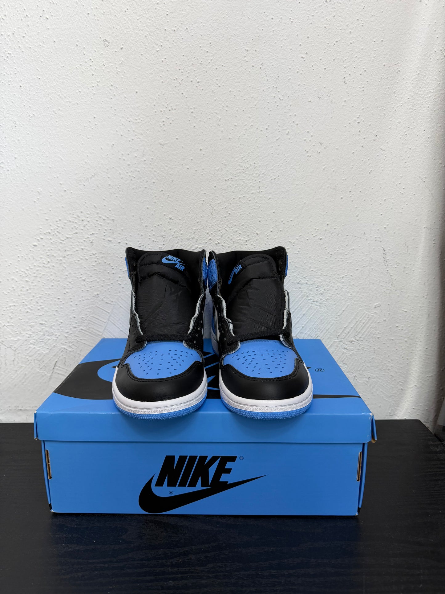 JORDAN 1 UNC TOE
