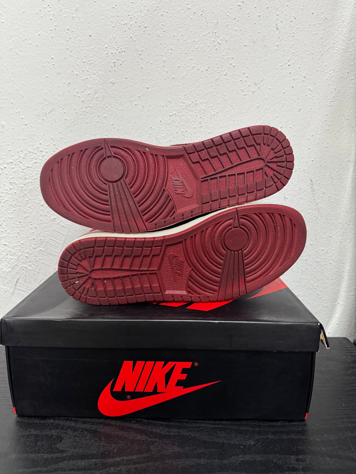JORDAN 1 BRED 2019 (USED)
