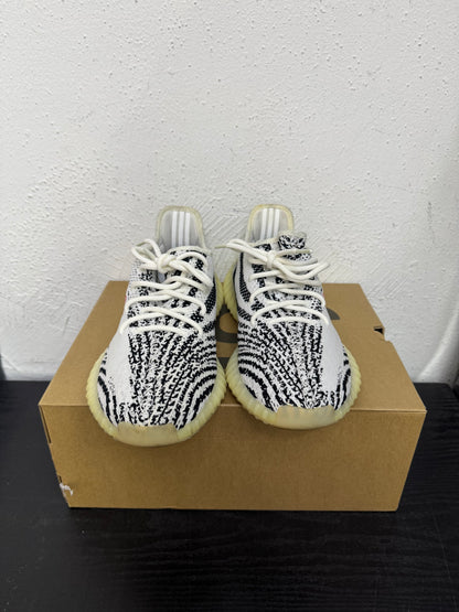YEEZY 350 ZEBRA (USED)
