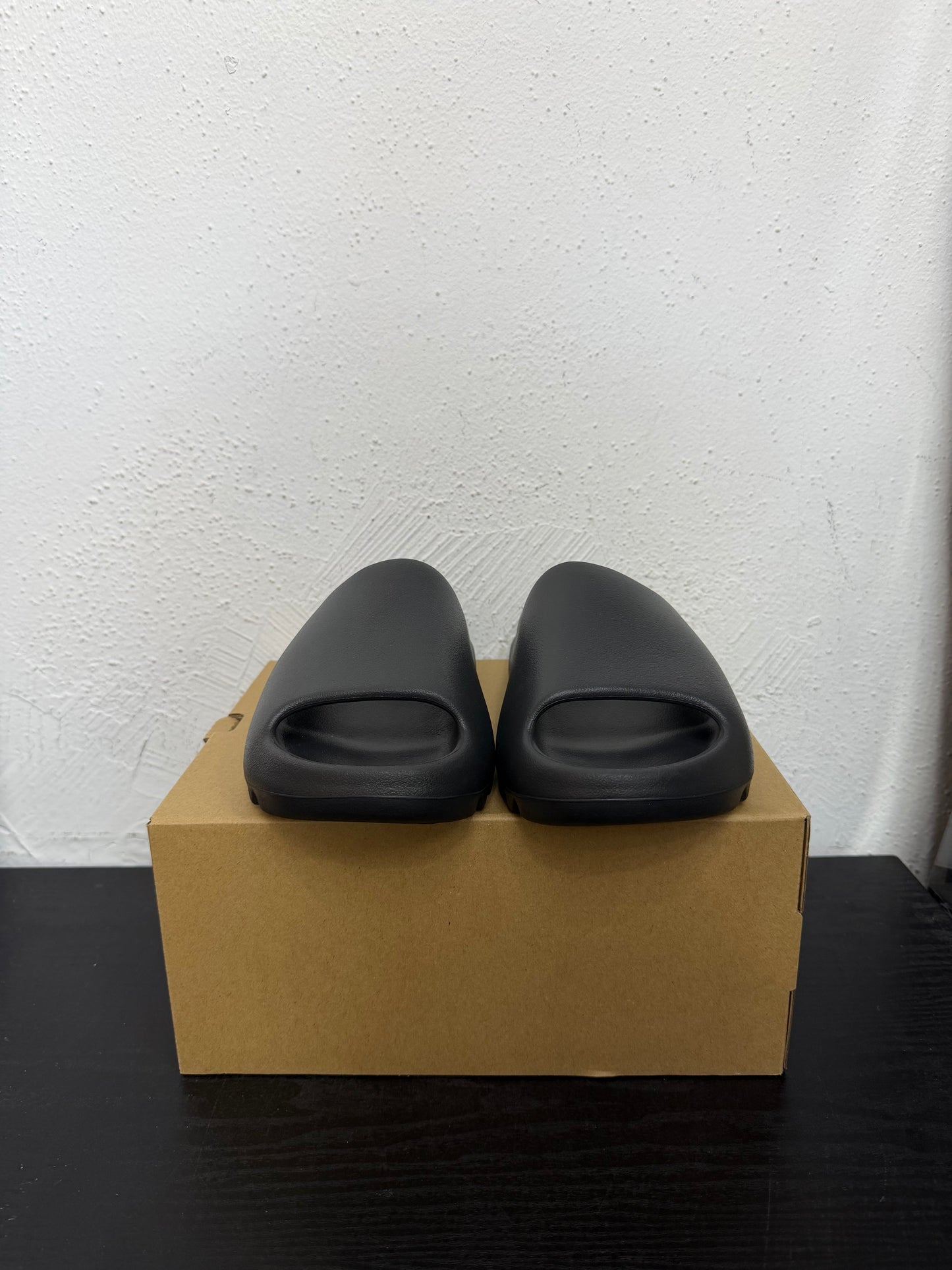 YEEZY SLIDE ONYX