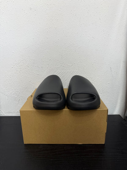 YEEZY SLIDE ONYX