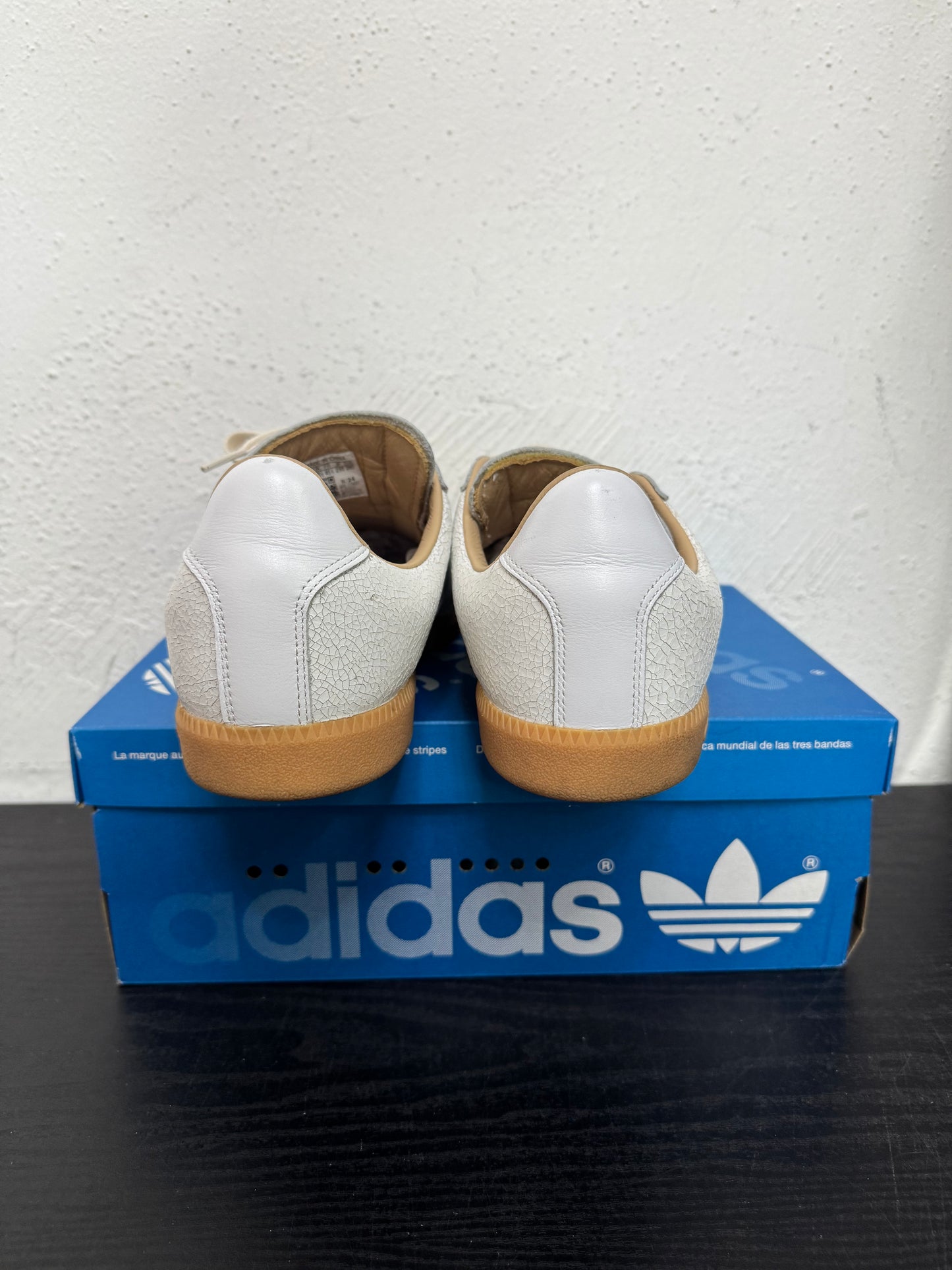 ADIDAS BW ARMY LUX WHITE GUM (USED)
