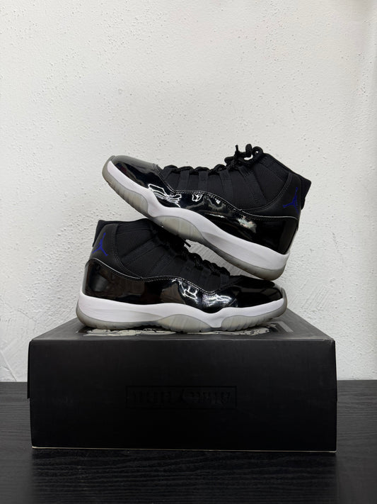 JORDAN 11 SPACE JAM 2016 (USED)