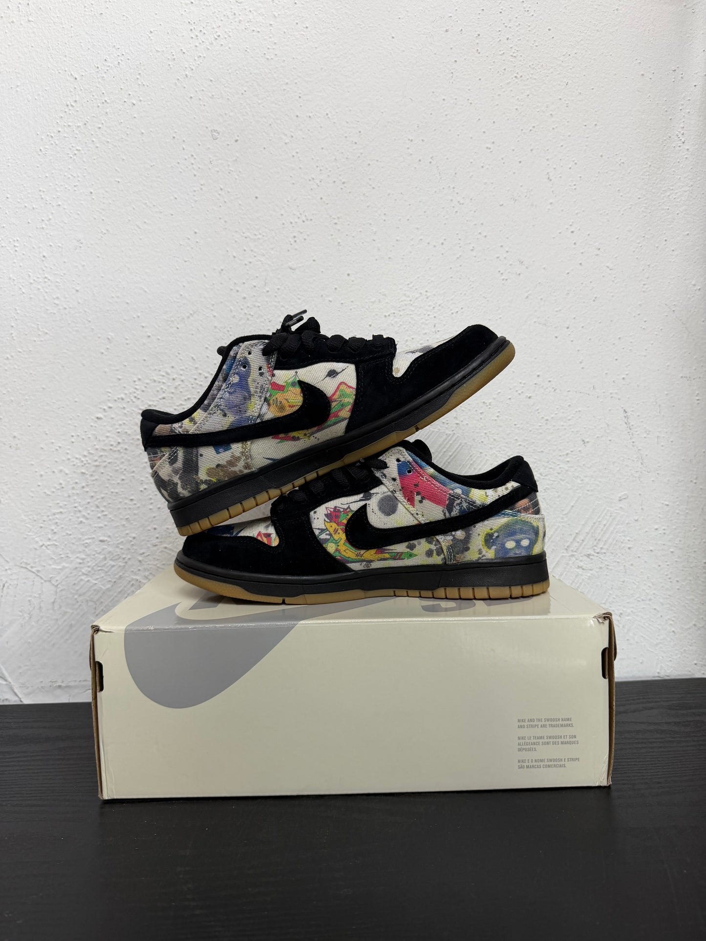 DUNK LOW SB SUPREME RAMMELLZEE (USED)