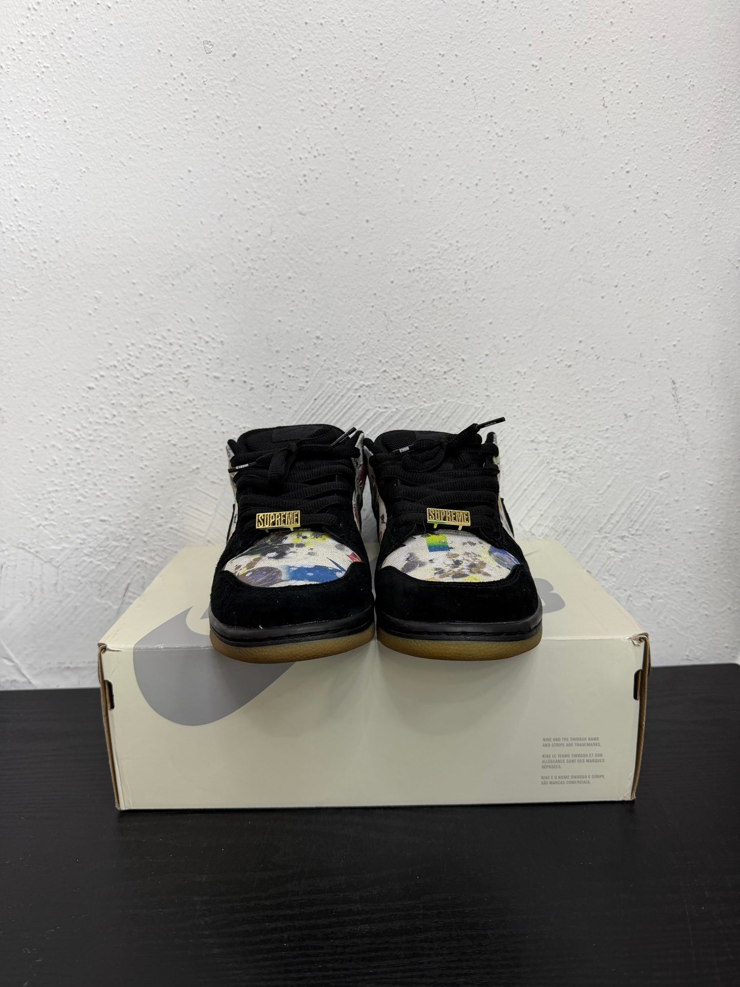 DUNK LOW SB SUPREME RAMMELLZEE (USED)