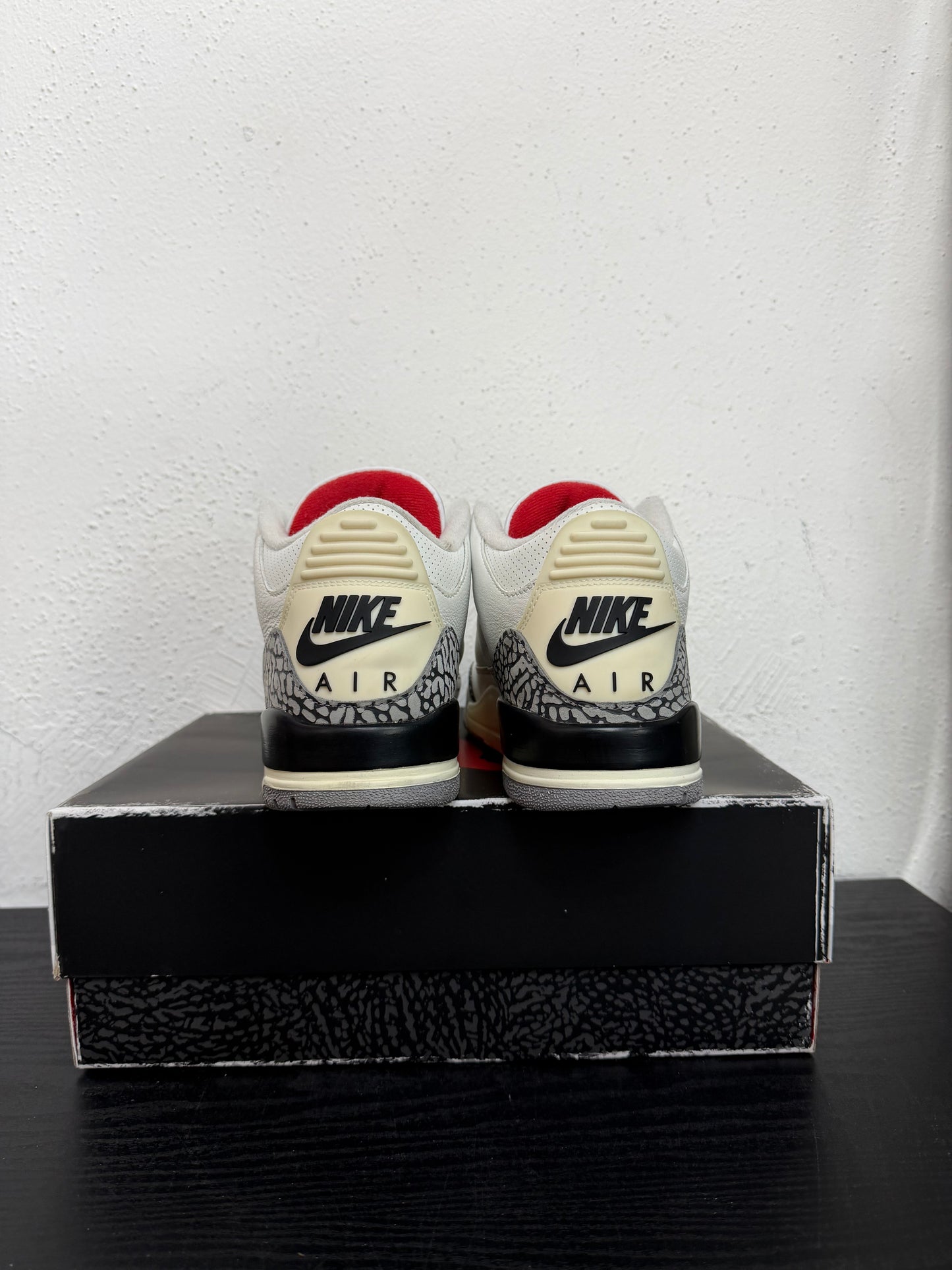 JORDAN 3 REIMAGINED WHITE CEMENT (USED)
