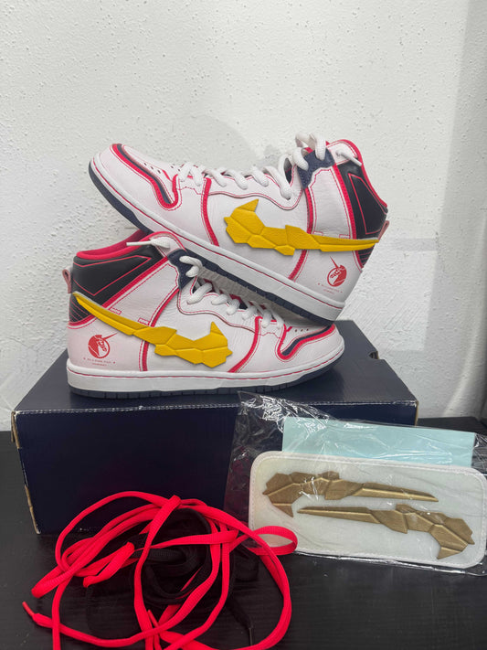 DUNK HIGH SB RX-0 UNICORN GUNDAM (USED)