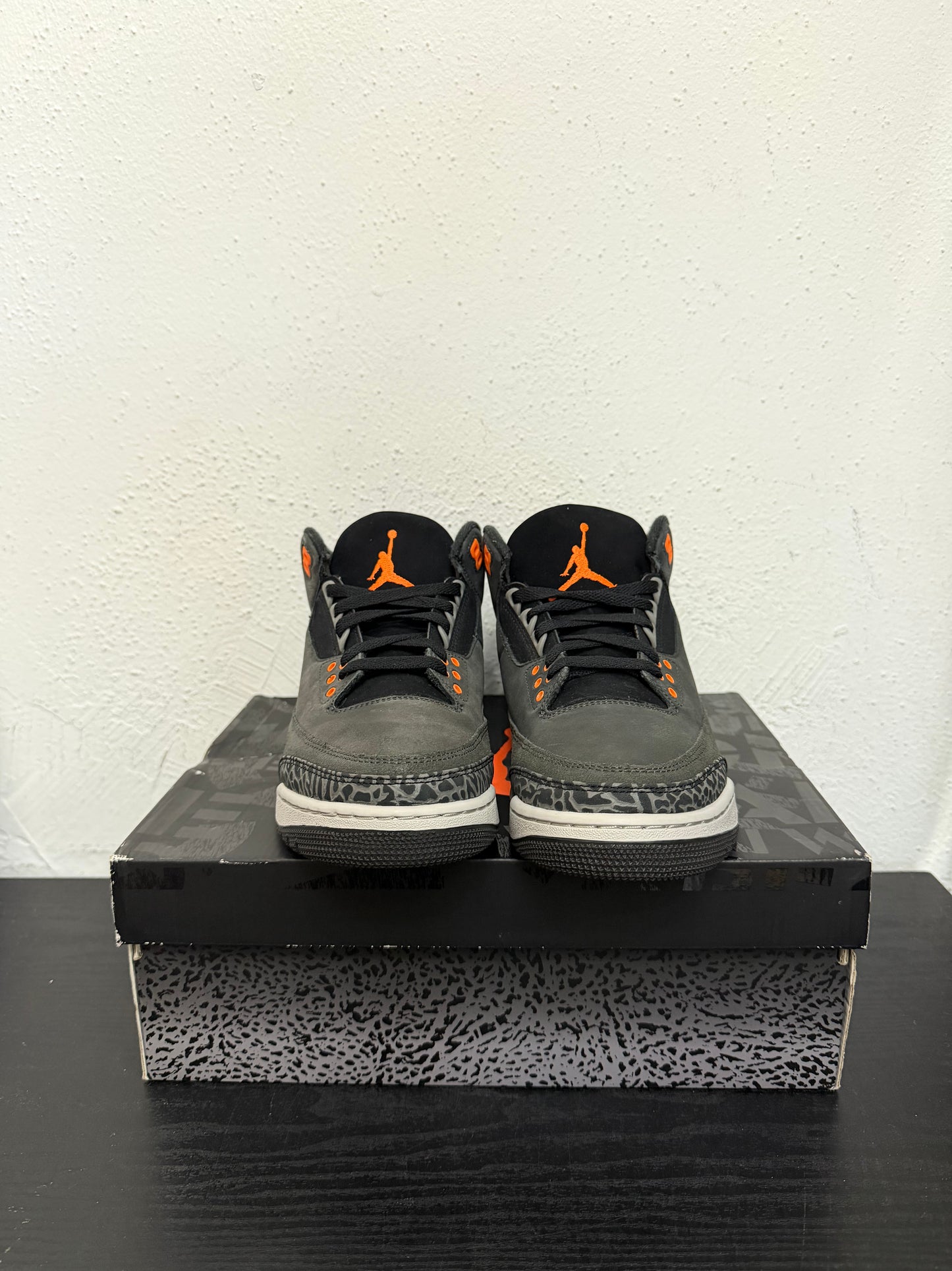 JORDAN 3 FEAR PACK (USED)