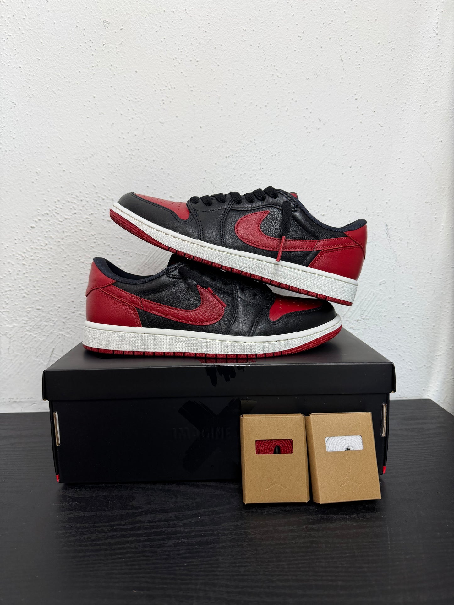 JORDAN 1 LOW BANNED (USED)