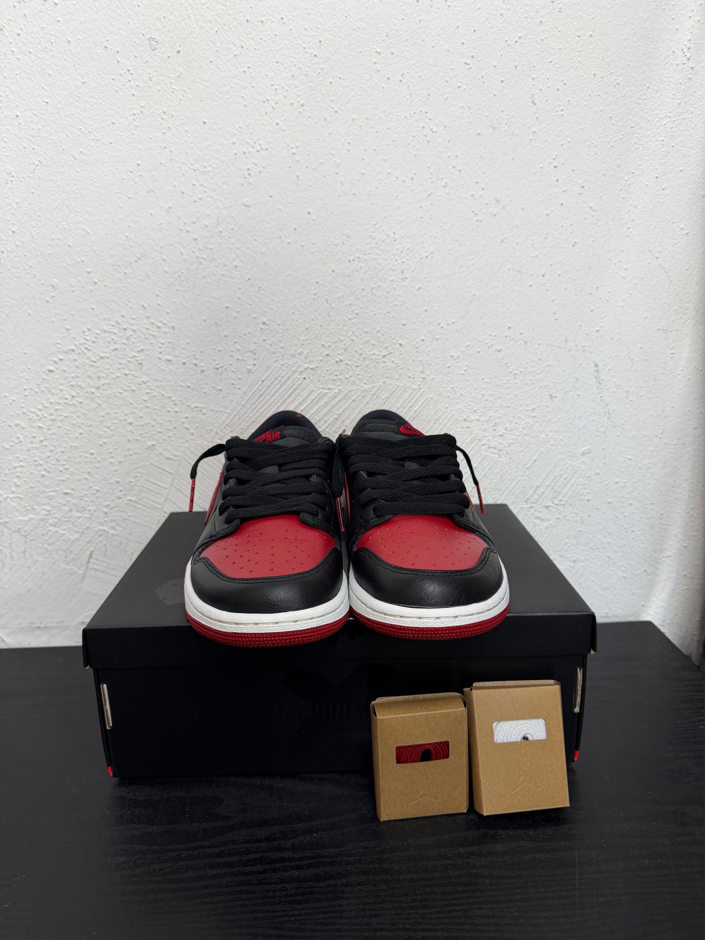 JORDAN 1 LOW BANNED (USED)