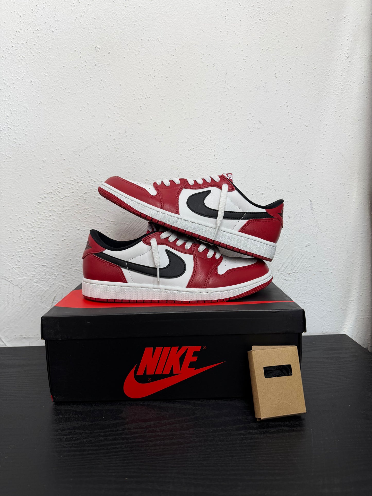JORDAN 1 LOW CHICAGO (USED)