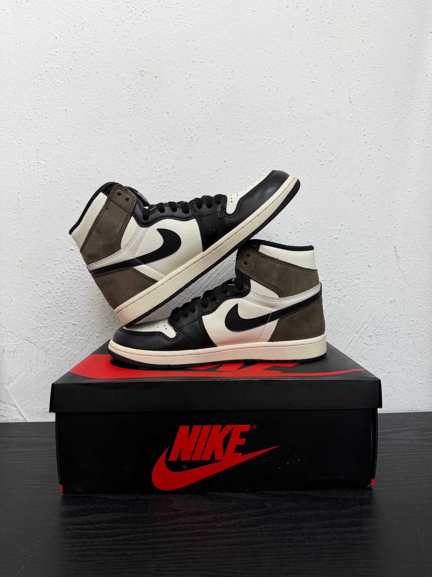 JORDAN 1 HIGH MOCHA (USED)