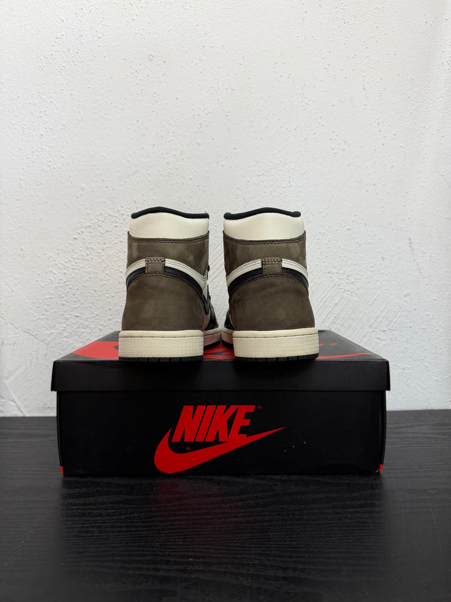 JORDAN 1 HIGH MOCHA (USED)