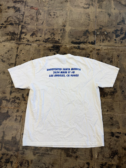 UNDEFEATED SANTA MONTICA WHITE TEE (USED)