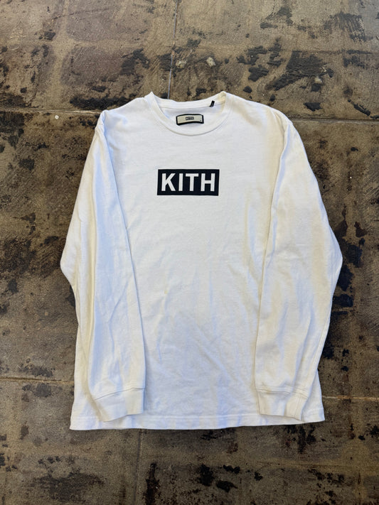 KITH BOX LOGO WHITE L/S (USED)