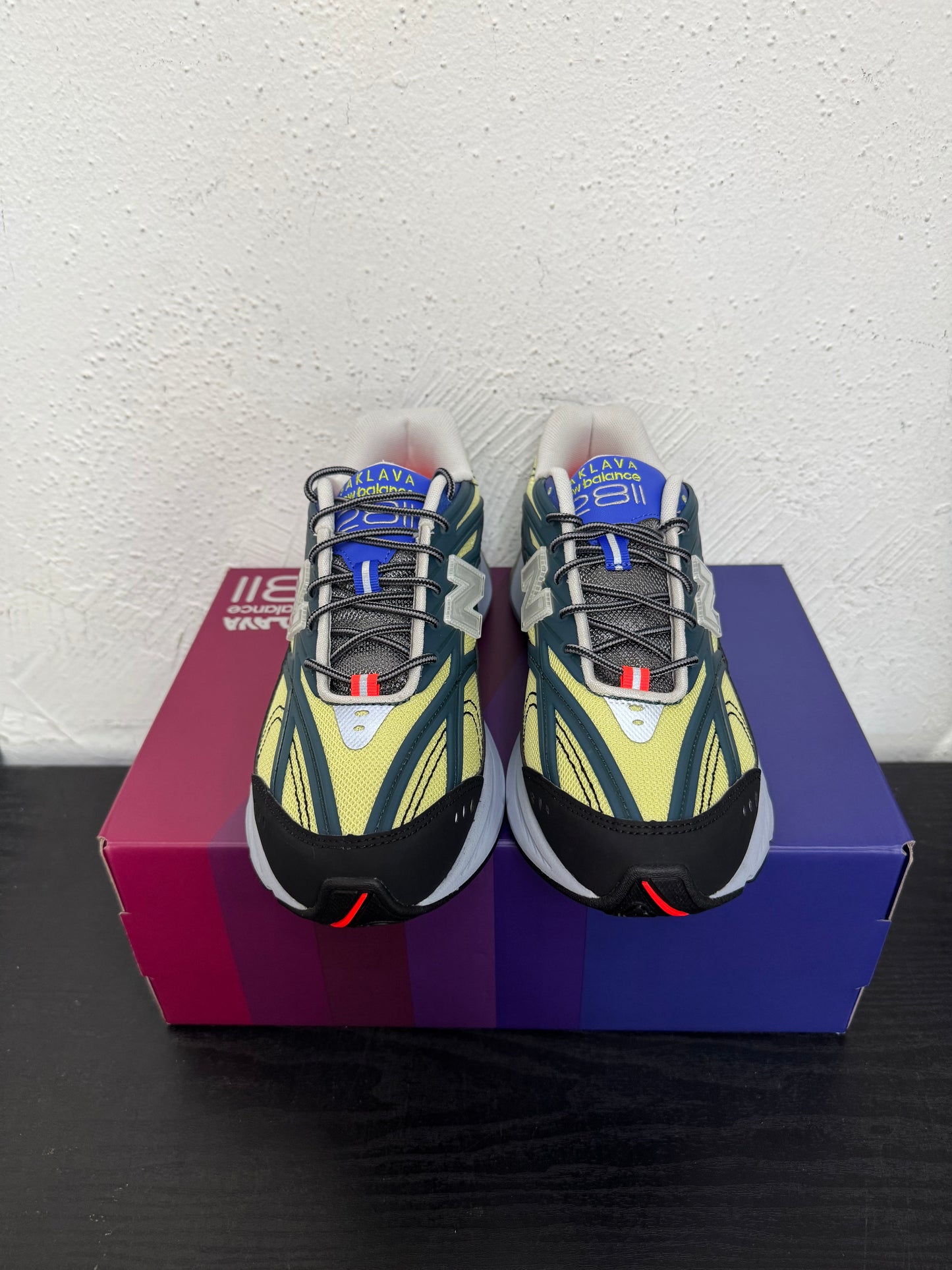 NEW BALANCE 2811 ACTION BRONSON BAKLAVA MIKROCPSKE