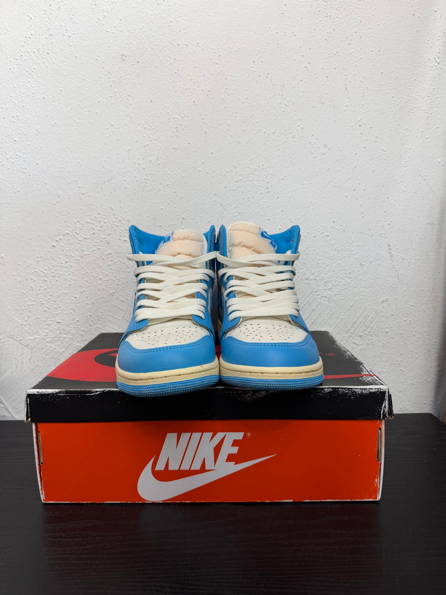 JORDAN 1 UNC REIMAGINED (USED)