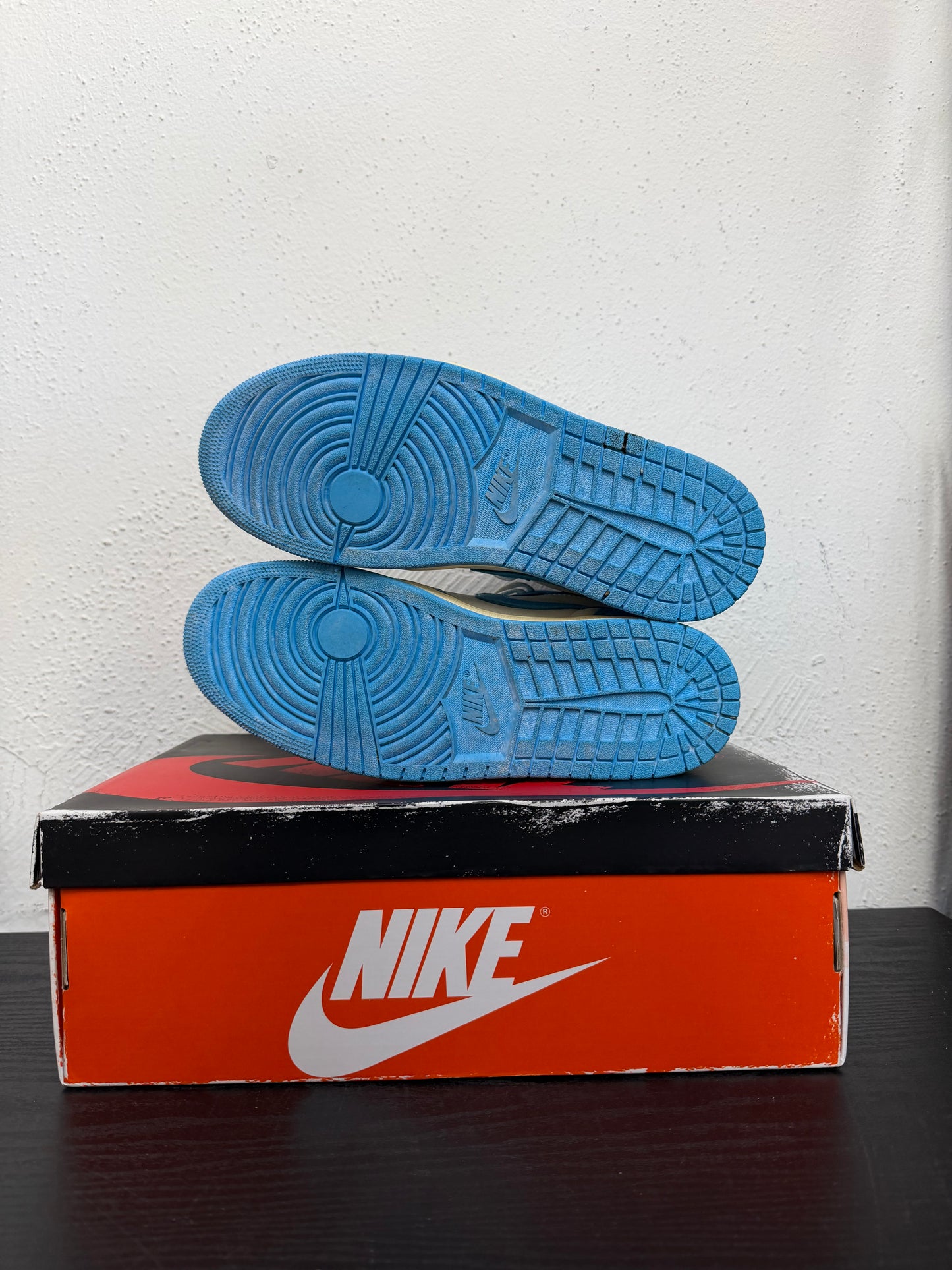 JORDAN 1 UNC REIMAGINED (USED)