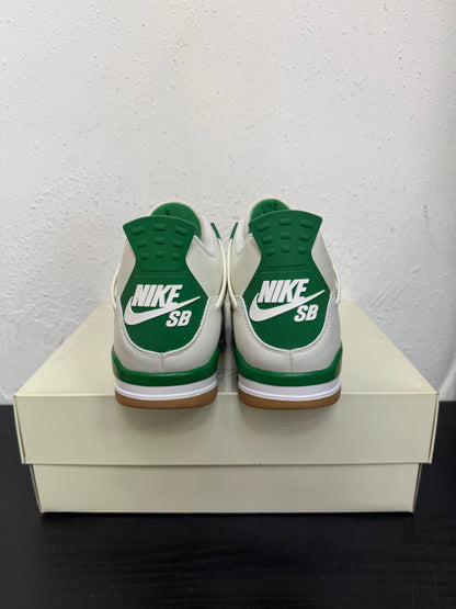 JORDAN 4 SB PINE GREEN