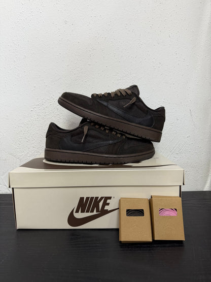 JORDAN 1 LOW TRAVIS SCOTT VELVET BROWN (USED)