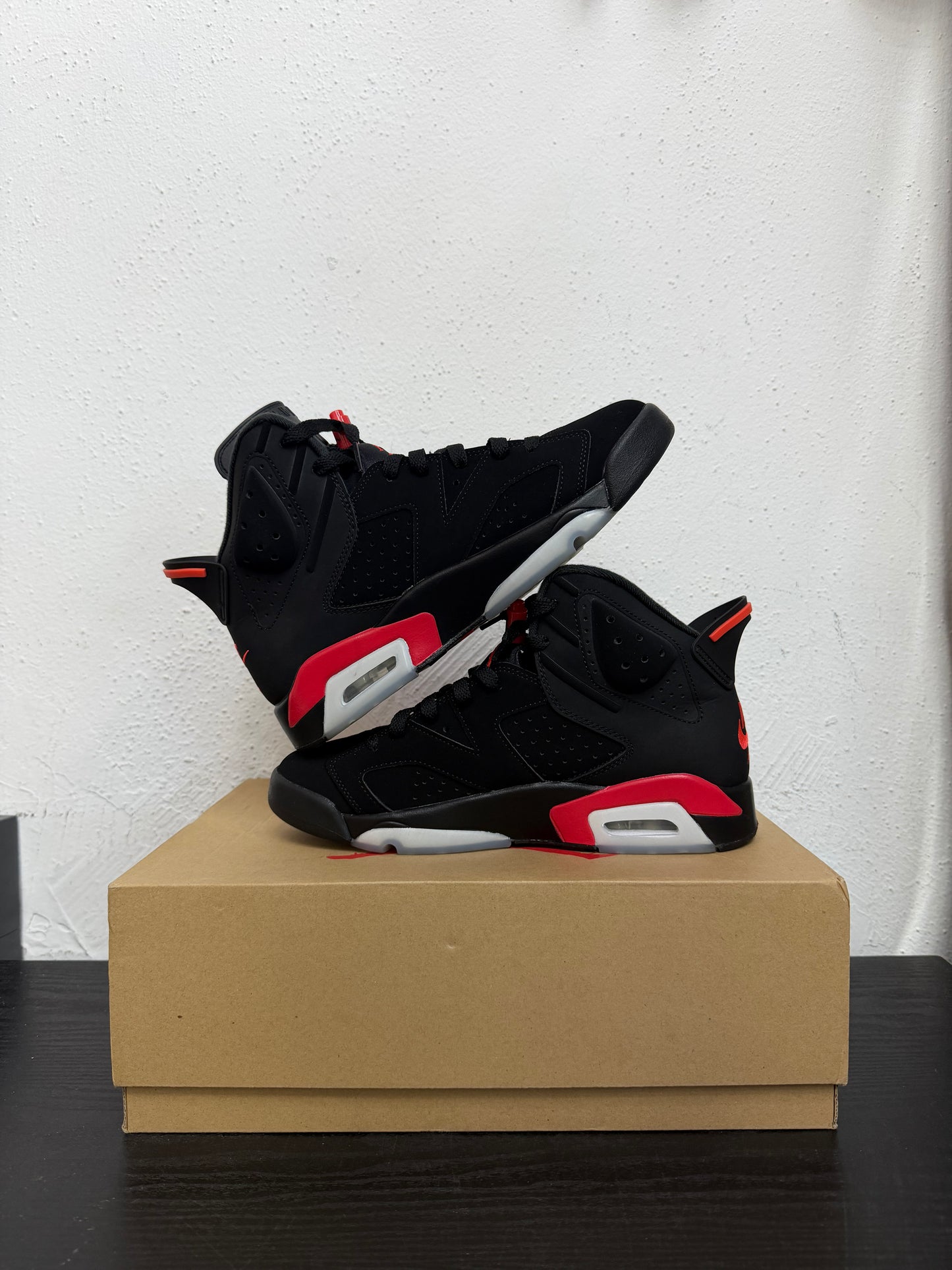 JORDAN 6 INFRARED SALESMAN (USED)