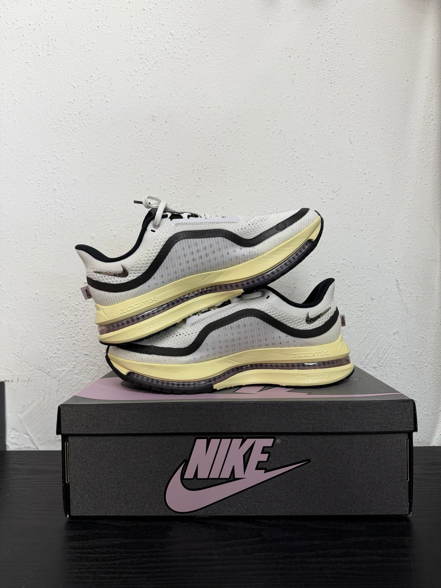 NIKE AIR ZOOM PEGASUS A MA MANIERE (USED)