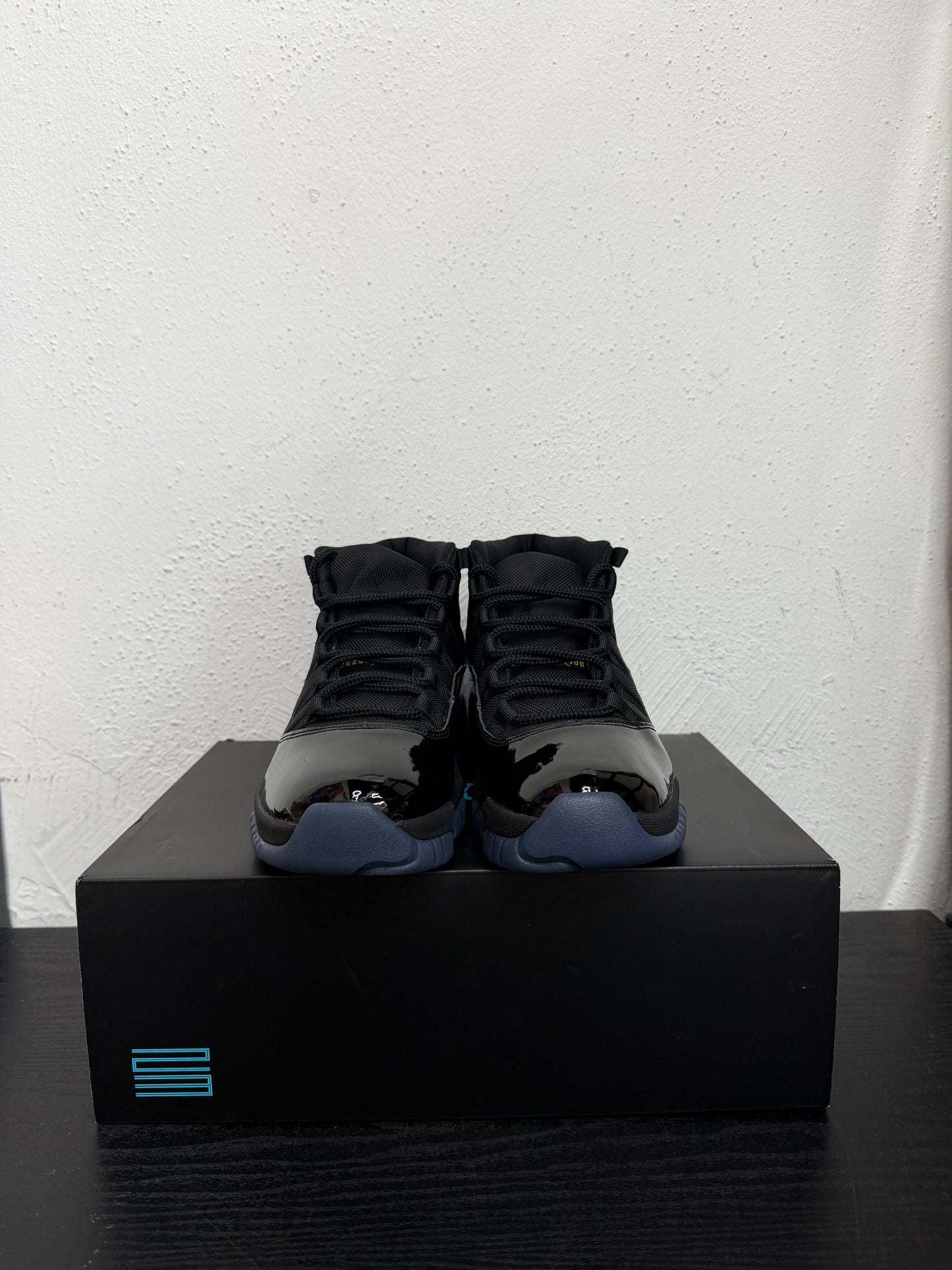JORDAN 11 GAMMA BLUE