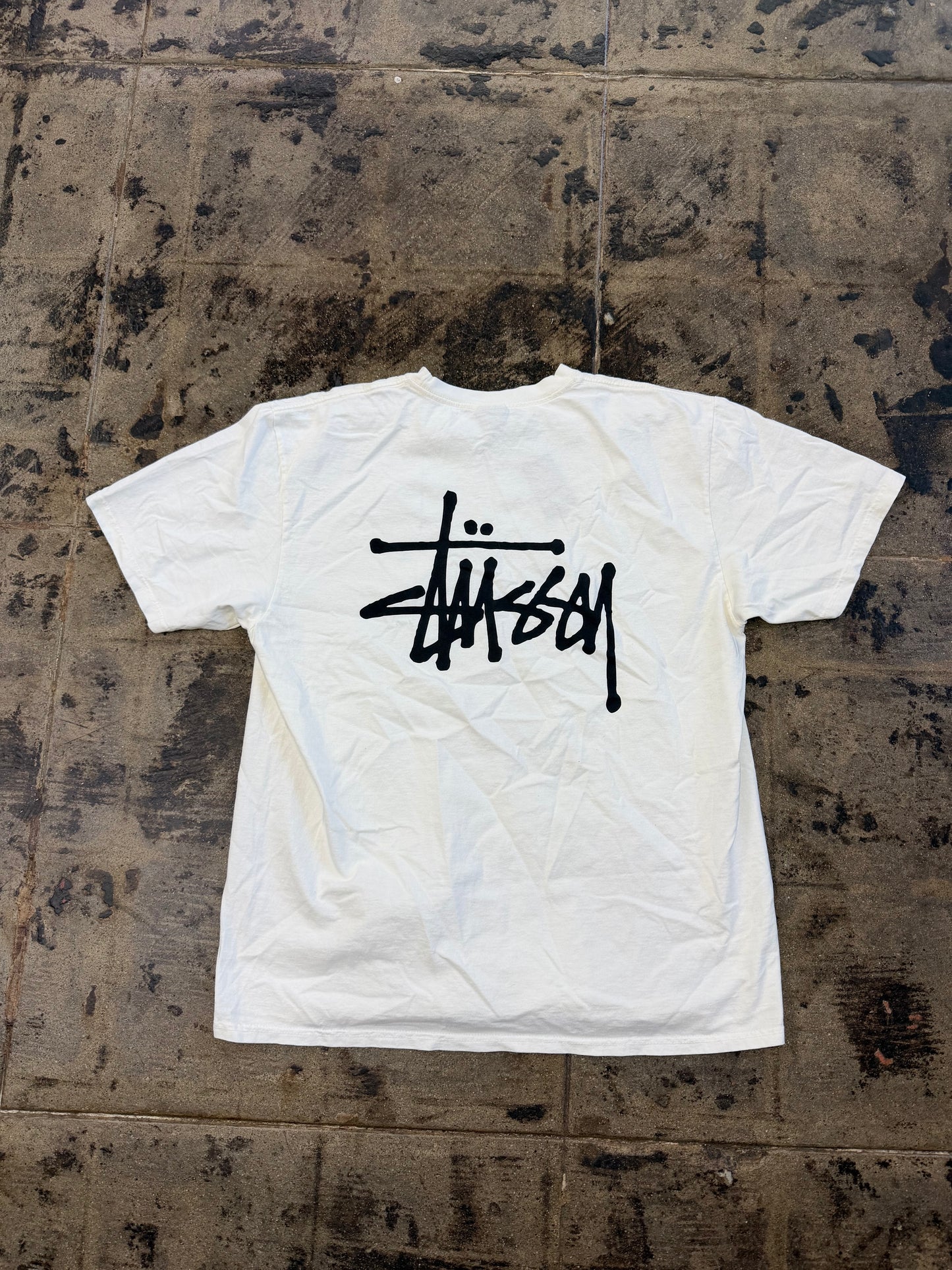 STUSSY BASIC SCRIPT NATURAL TEE