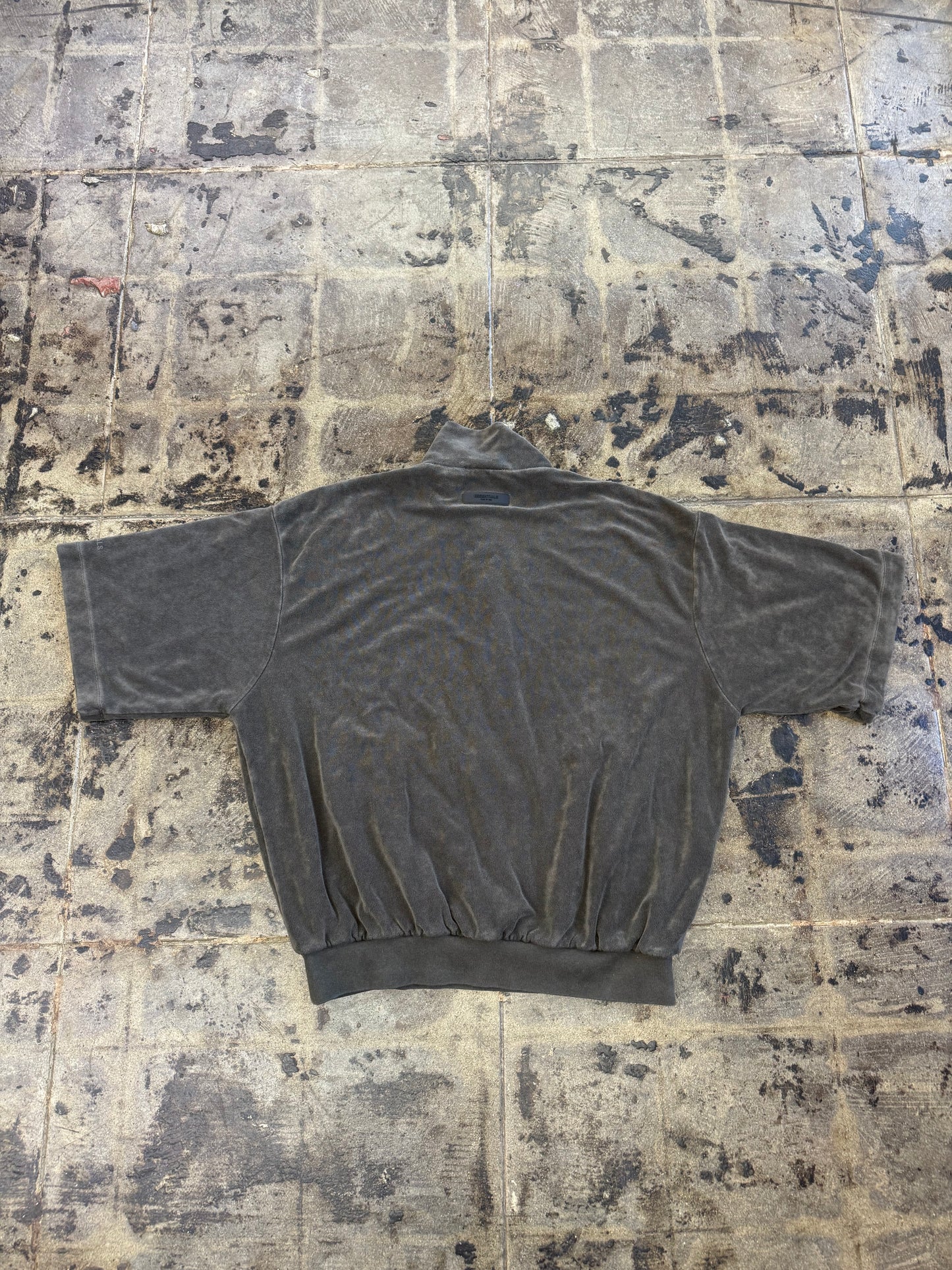 ESSENTIAL GREEN QUARTER ZIP (USED)