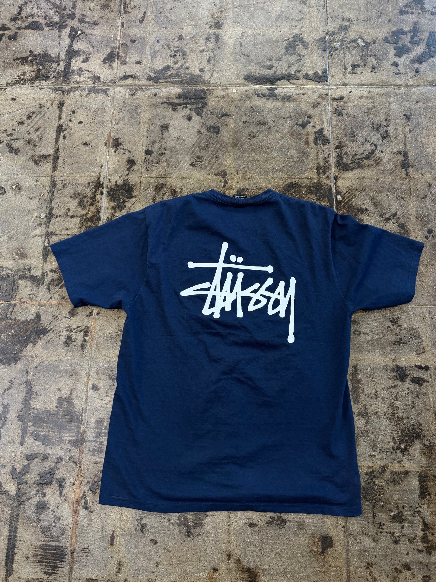STUSSY BASIC SCRIPT NAVY TEE (USED)