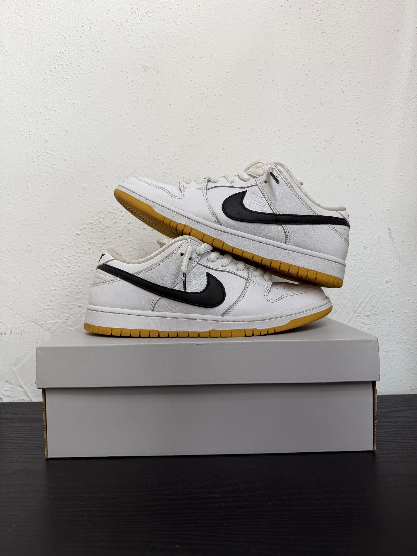 DUNK LOW SB WHITE GUM (USED)
