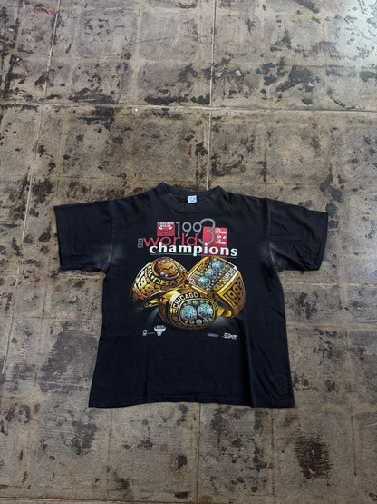 1993 CHICAGO BULLS 3 IN A ROW TEE