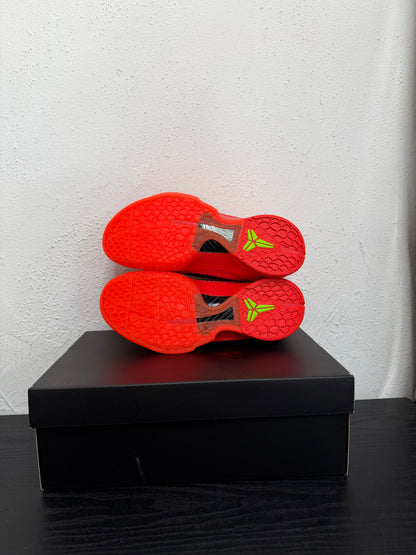 KOBE 6 PROTRO REVERSE GRINCH