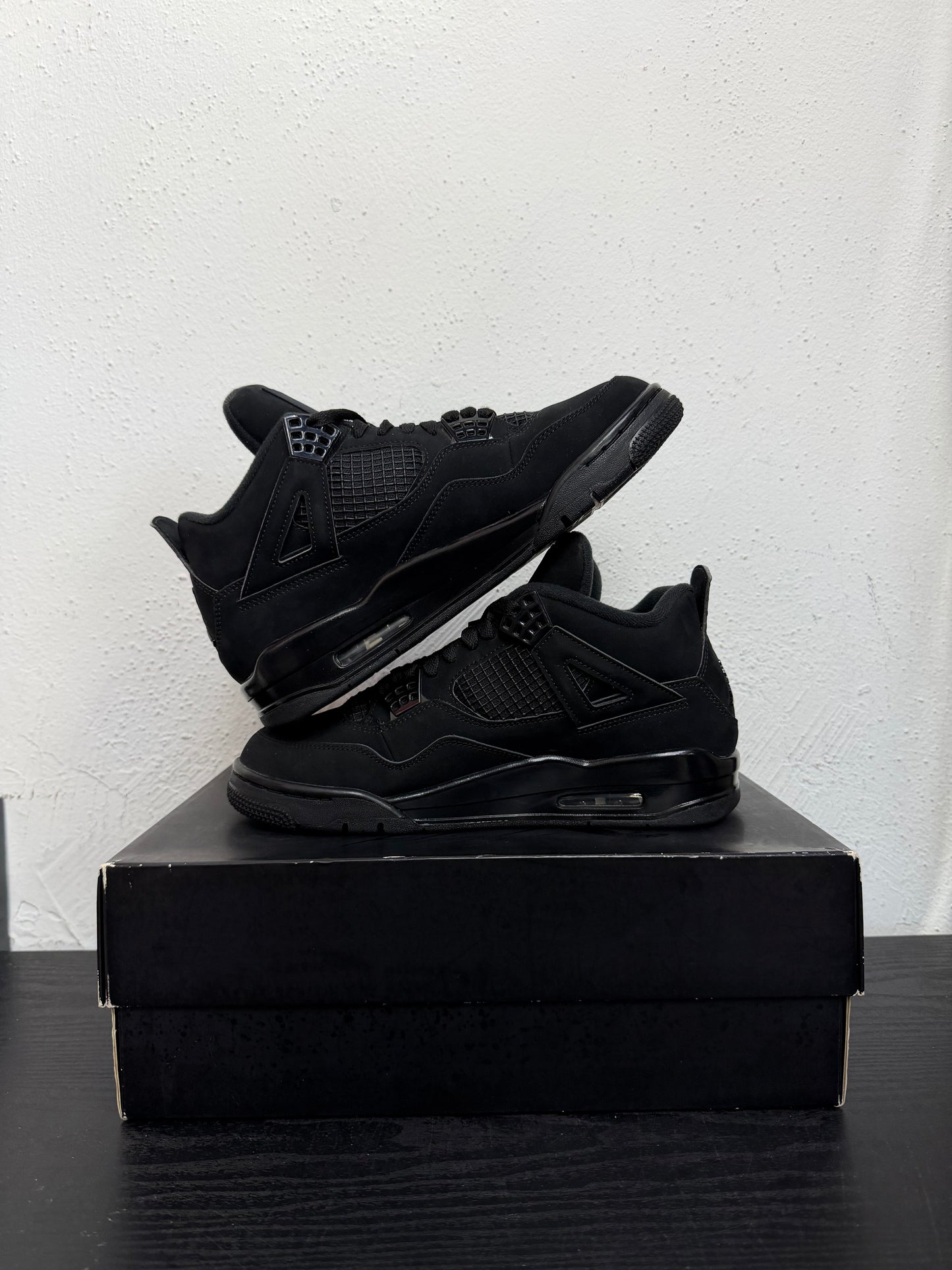JORDAN 4 BLACK CAT 2020 (USED)