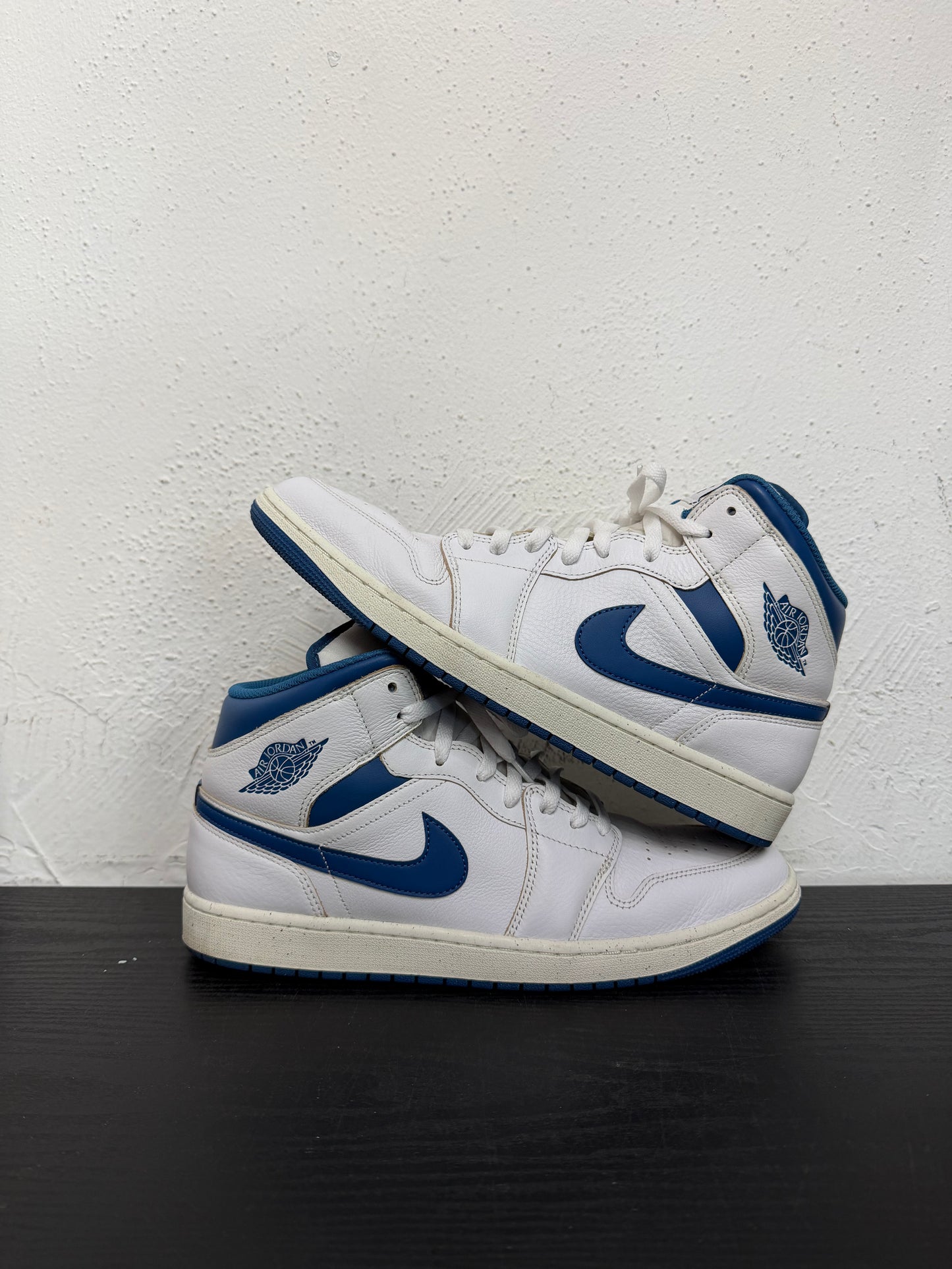 JORDAN 1 MID SE INDUSTRIAL BLUE (USED) (NB)