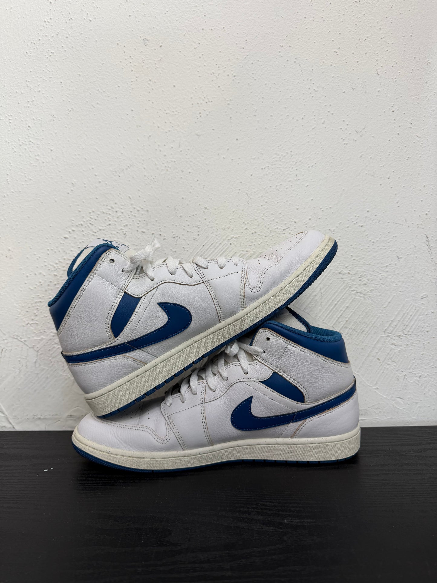 JORDAN 1 MID SE INDUSTRIAL BLUE (USED) (NB)