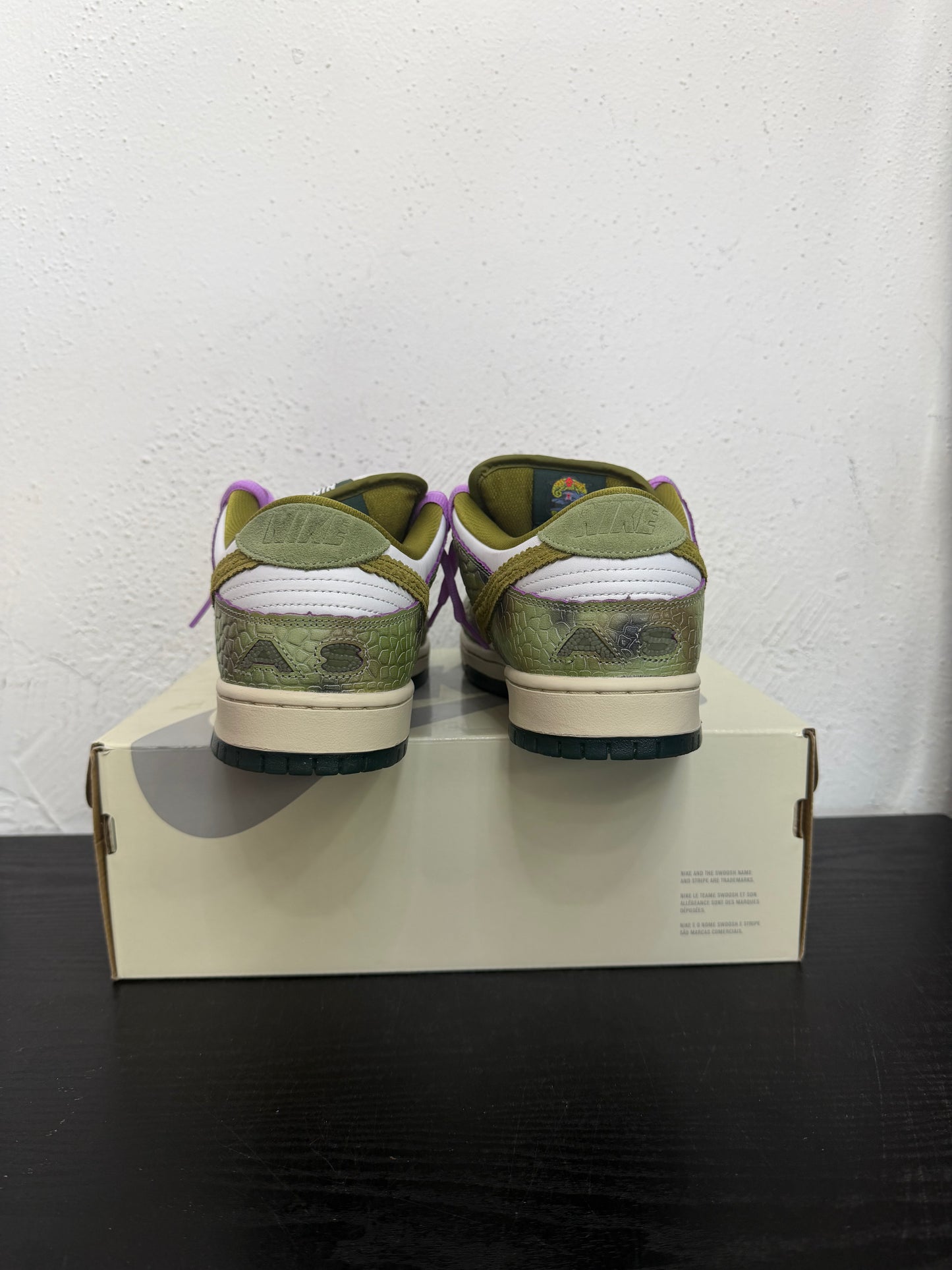 DUNK LOW SB ALEXIS SABLONE CHAMELEON (USED)