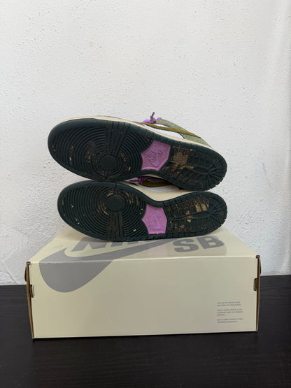 DUNK LOW SB ALEXIS SABLONE CHAMELEON (USED)