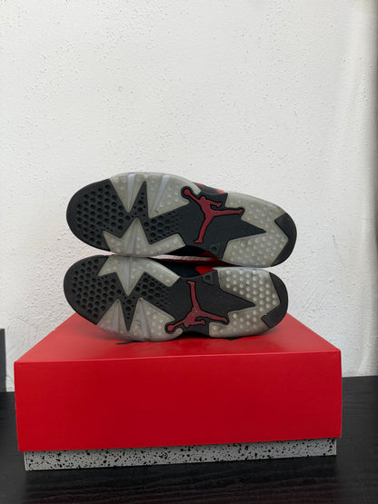 JORDAN 6 TORO BRAVO (USED)