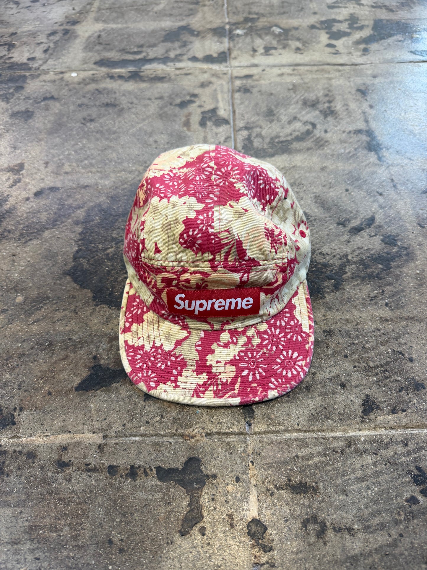SUPREME WASHED CHINO TWILL FLORAL CAP