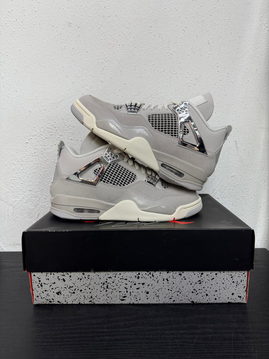 JORDAN 4 FROZEN MOMENT WMNS