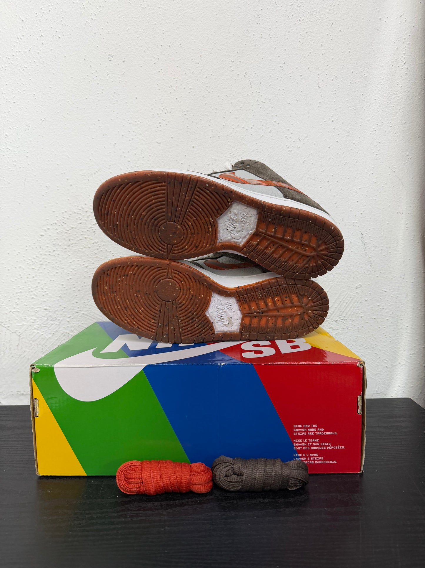 DUNK LOW SB CRUSHED D.C. (USED)